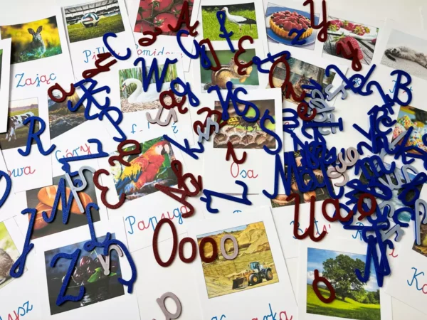 Ruchomy Alfabet Montessori Premium – Zmywalny Zestaw z Kartami Pracy 2026