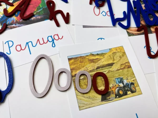 Ruchomy Alfabet Montessori Premium – Zmywalny Zestaw z Kartami Pracy 2026