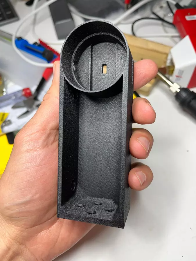 dedykowany uchwyt do rzutnika druk 3D NYLON PA6 GF